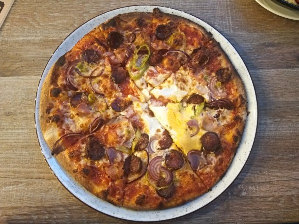 Exceptional Hungarian style pizzas