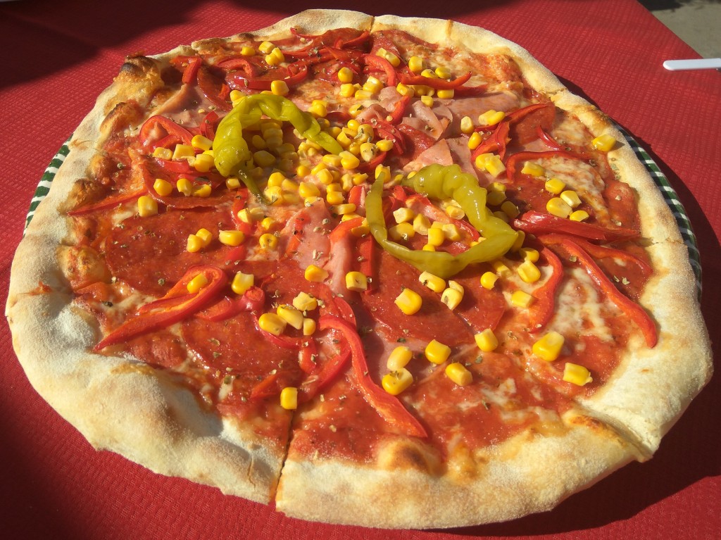 Croatian pizza - Pizza Slavonska