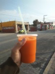 Carrot juice - Jugo de zanahoria.