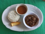 Stewed beef with white rice - La Bandera - plato del día, Sabana, Dominican Republic