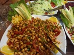 Chickpea with tomatoes, bell pepper and parsley