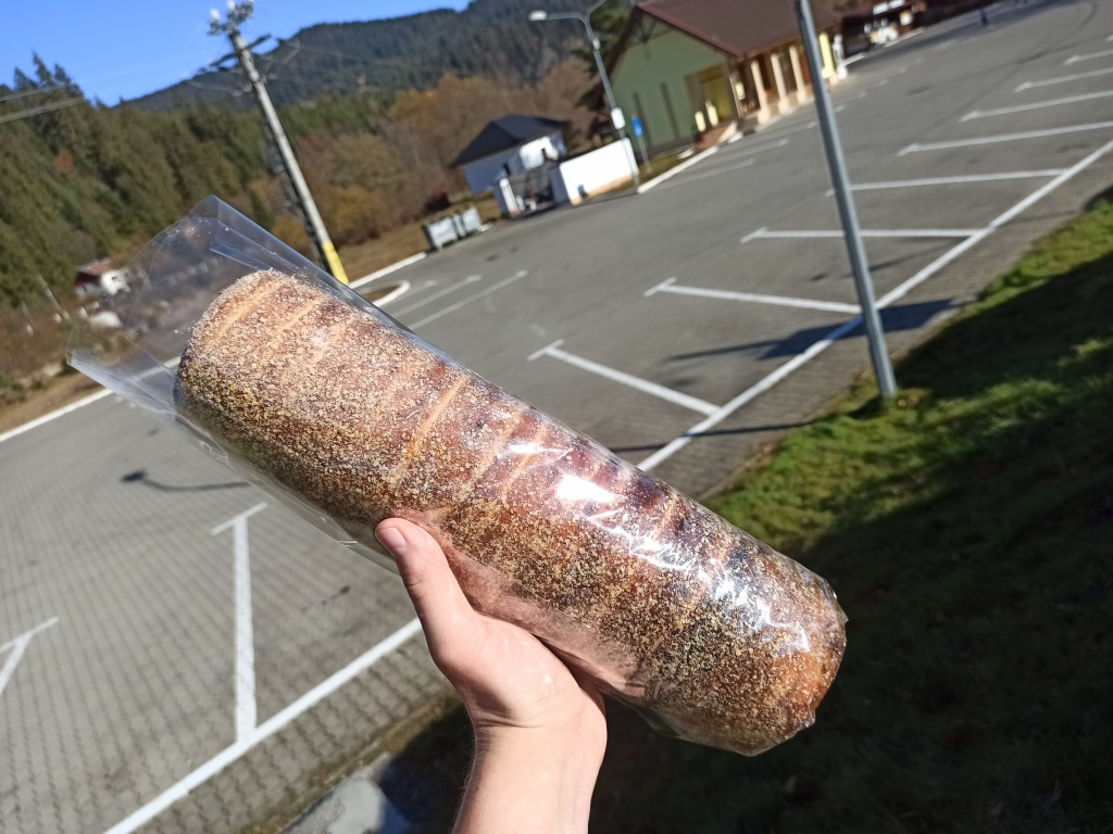 Chimney cake – Kürtöskalács Chimney cake – Kürtöskalács
