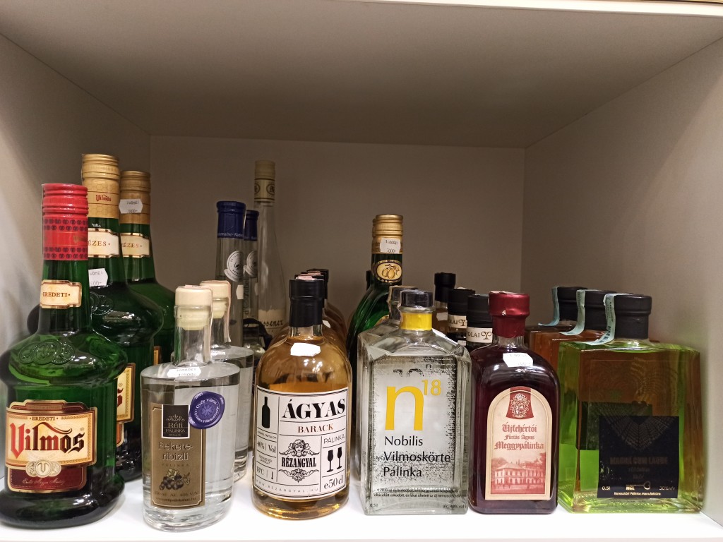 Varieties of pálinka Varieties of pálinka