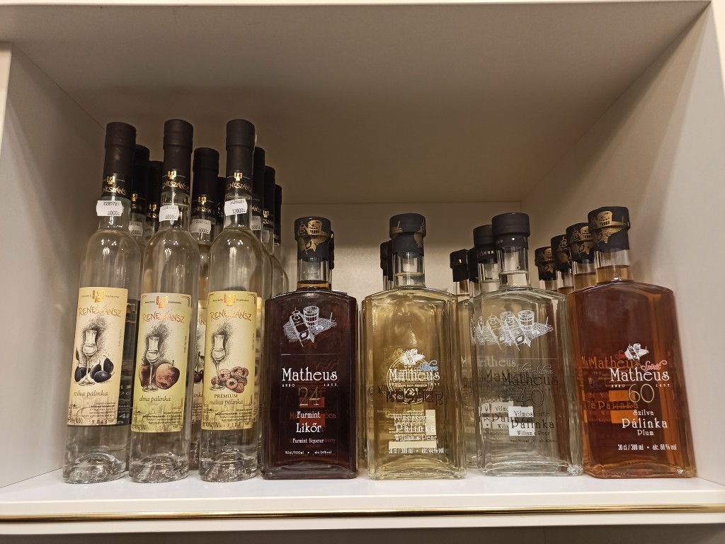 Varieties of pálinka Varieties of pálinka