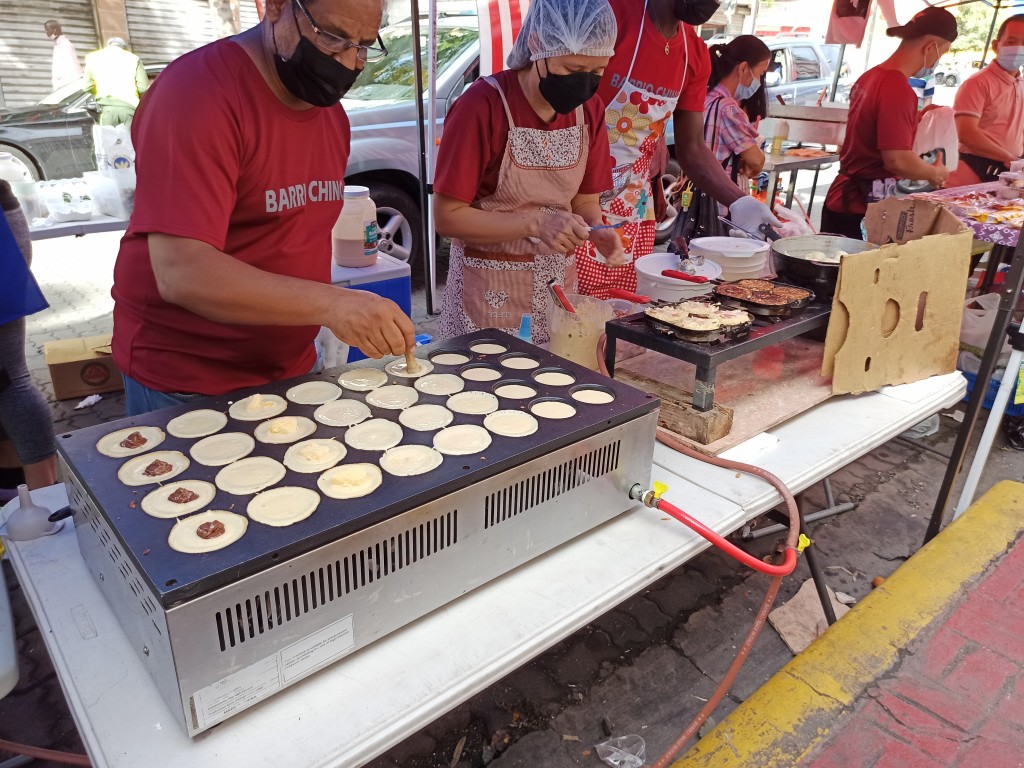 Japanese sweets - imagawayaki - Sunday Asian Street food market in Santo Domingo