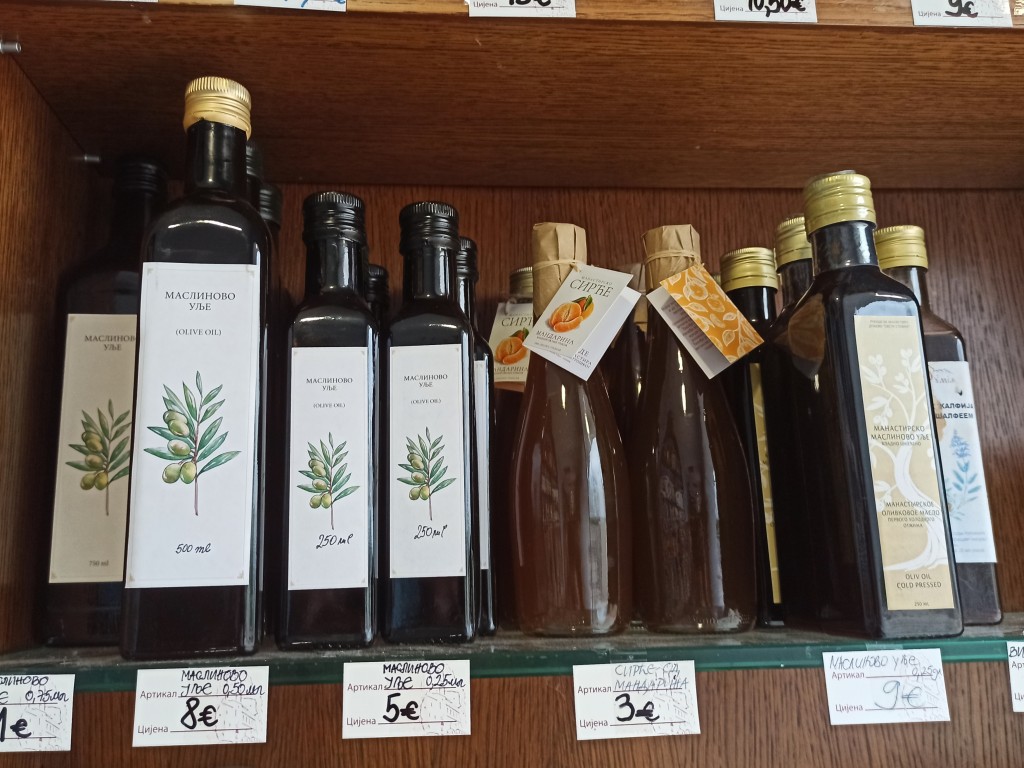 What to buy in Ostrog Monastery' s shop? Olive oil