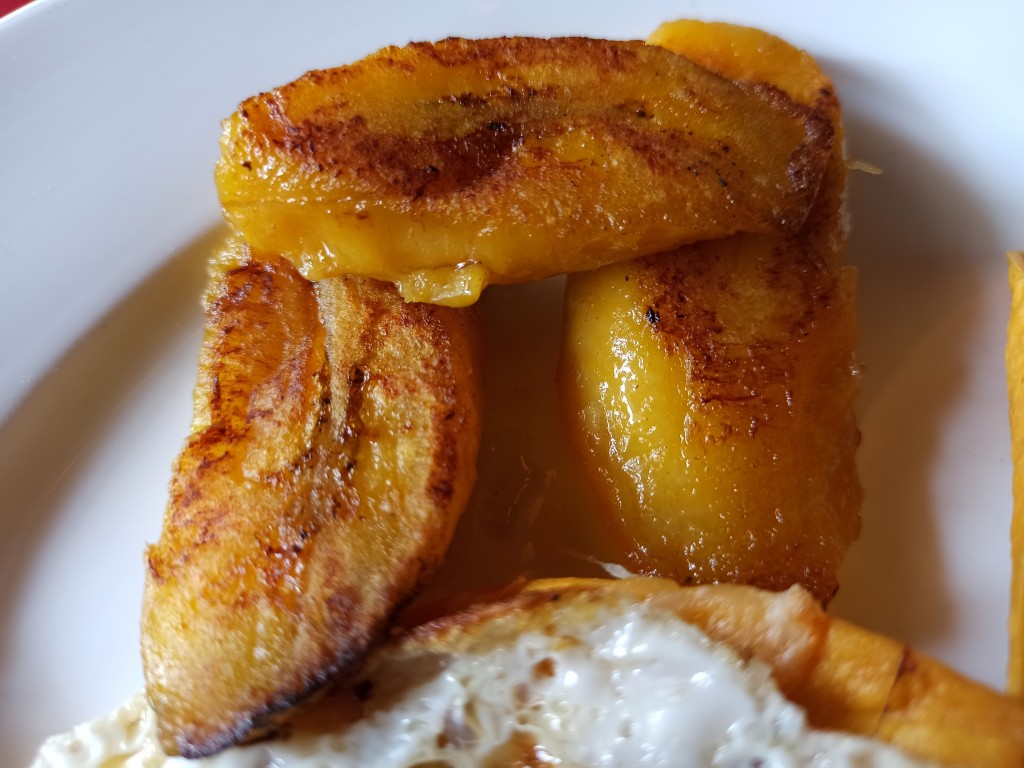 Platans for Crocante Verdes - Breakfast in Saúl, Guatemala City Platans for Crocante Verdes - Breakfast in Saúl, Guatemala City