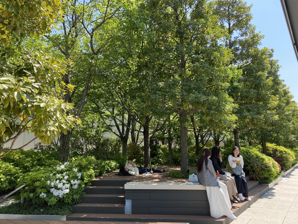 Rooftop Garden of the Former Site of Matsuzakaya Ginza Store – GINZA SIX Rooftop Garden of the Former Site of Matsuzakaya Ginza Store – GINZA SIX