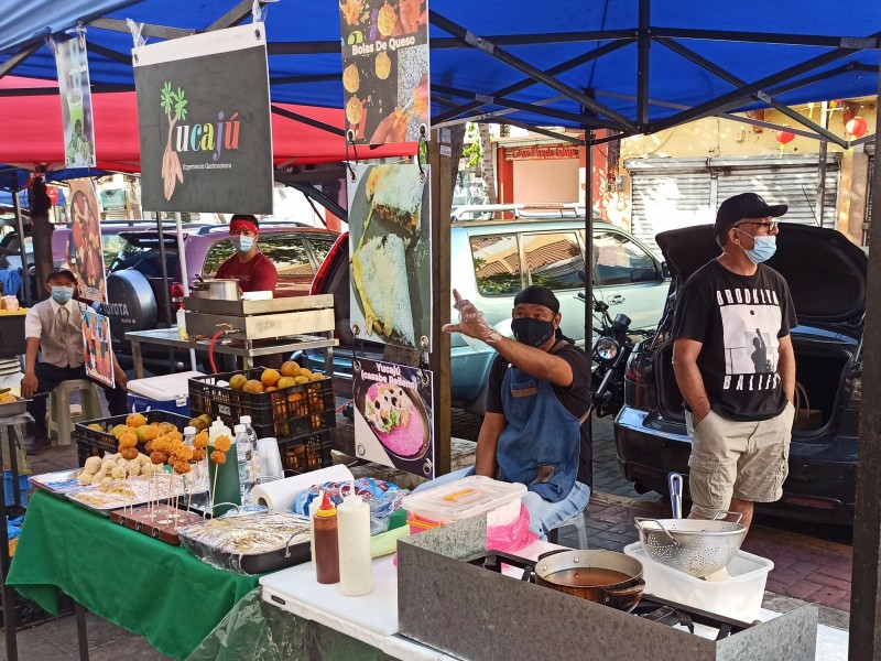 Asian food - Sunday Asian Street food market in Santo Domingo